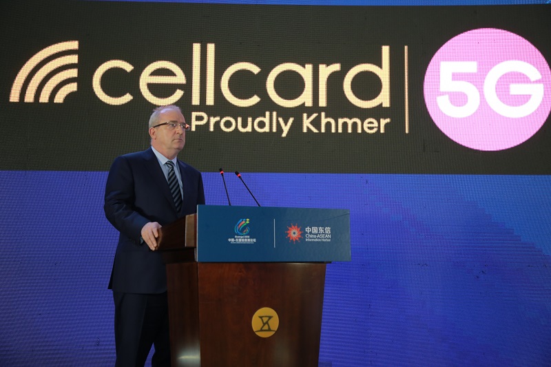 6柬埔寨Cellcard公司CEO Ian Watson演讲.jpg