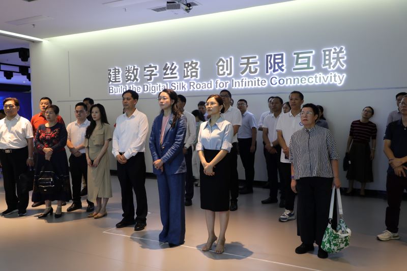 1731681109969078442.jpg 改LT3A7506.jpg