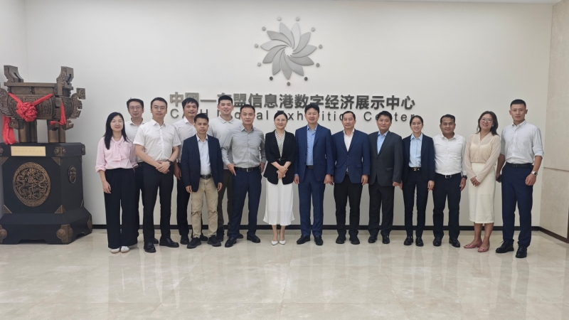 1790218160842000625.jpg 微信图片_20260921143736_132_299.jpg